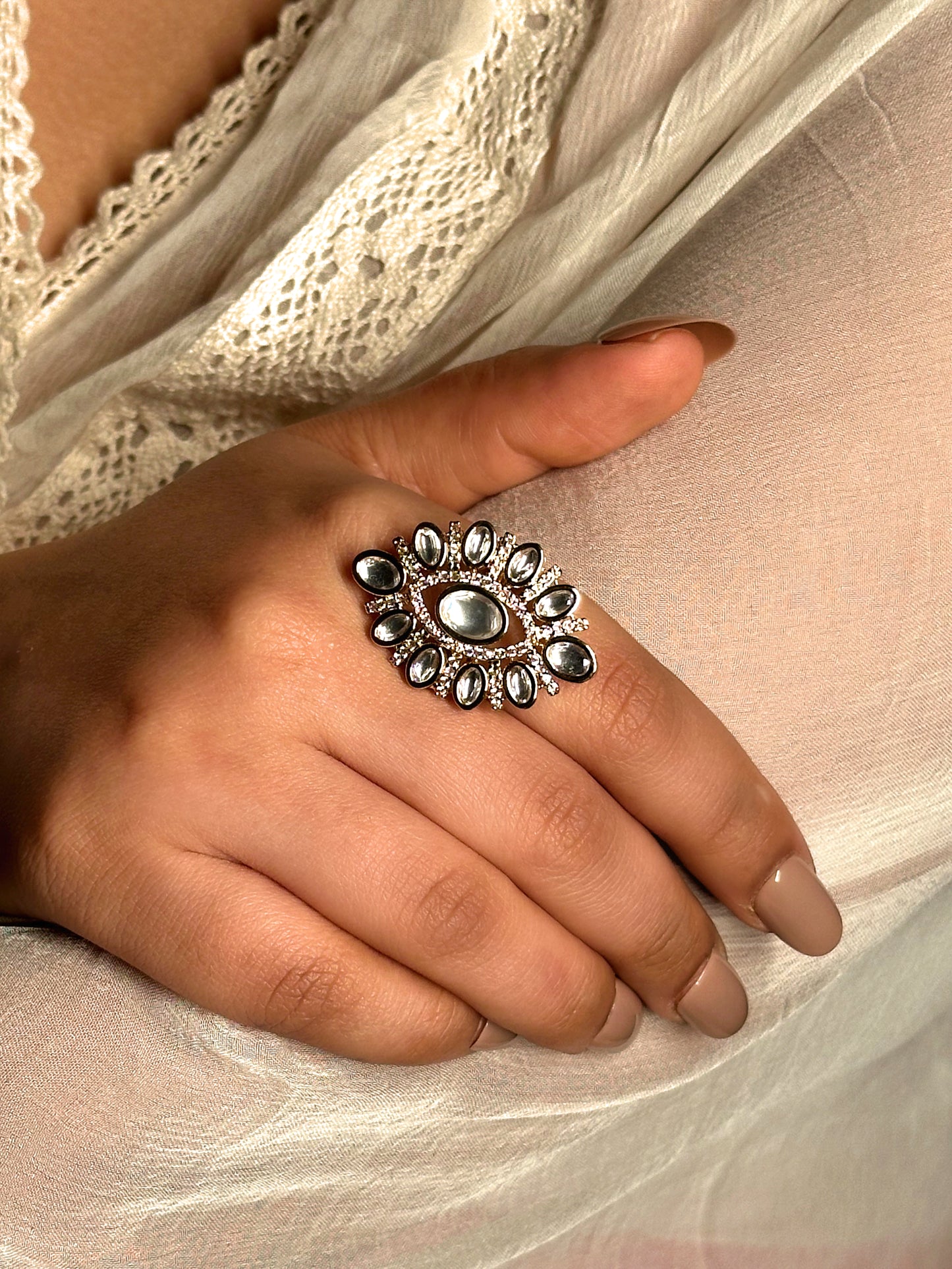Nayra plain polki kundan ring