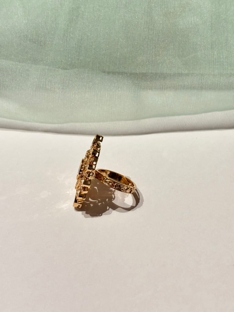 Nayra plain polki kundan ring