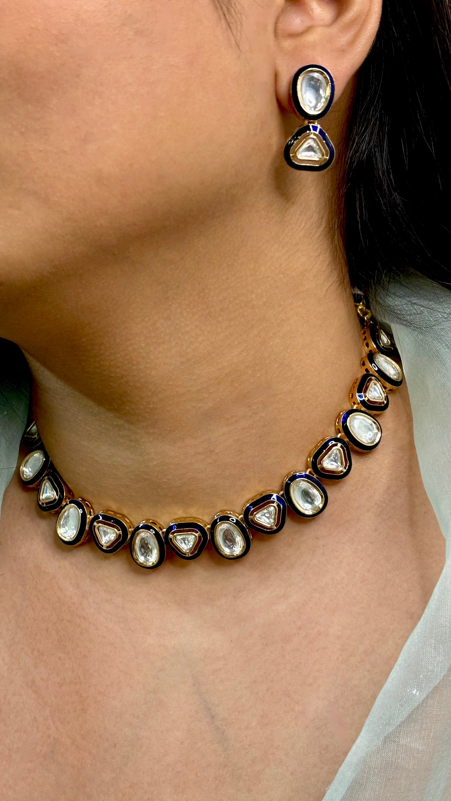Minimalist Blue Polki Choker Set