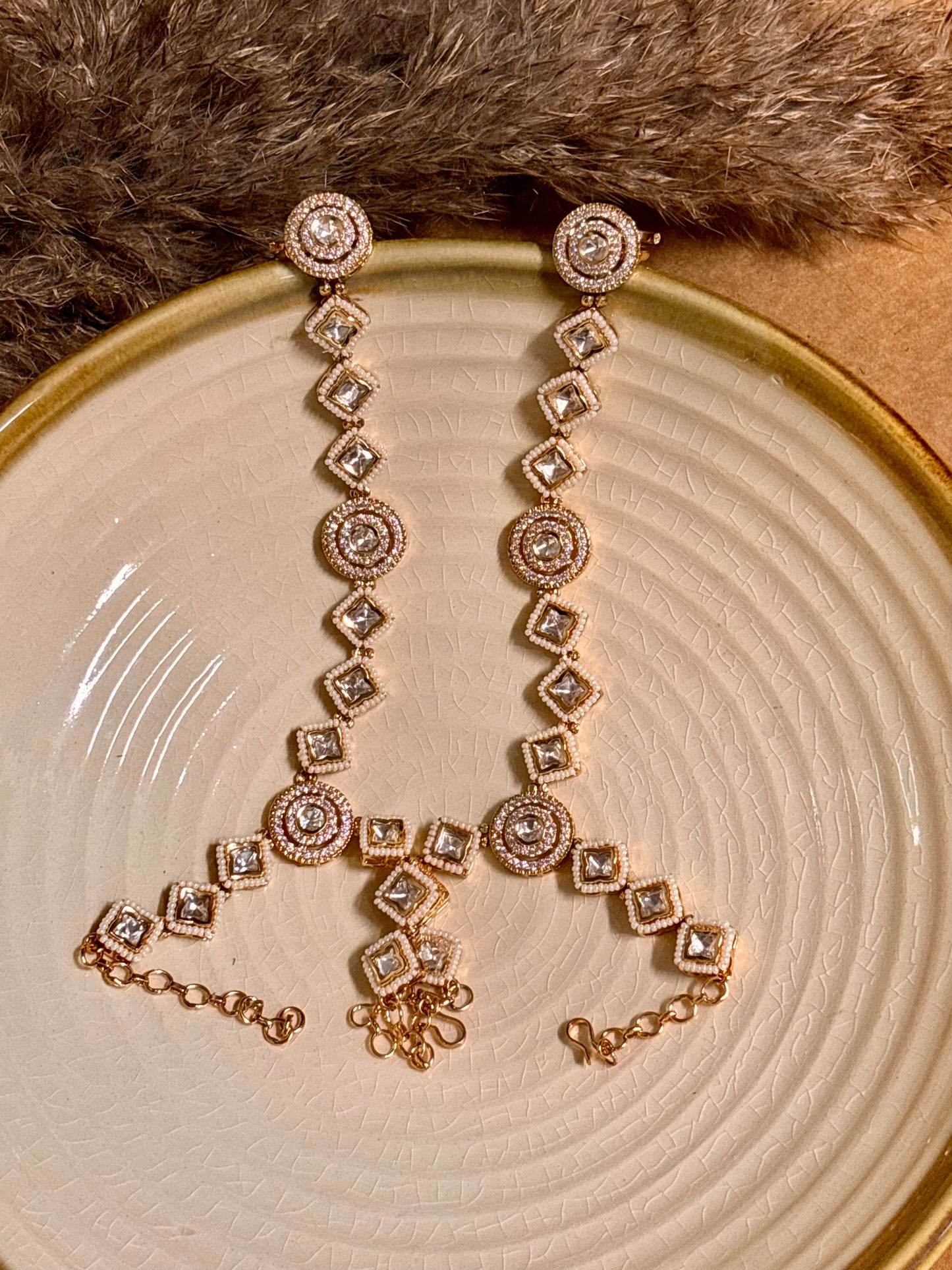 Timeless Heritage Kundan Haathphool