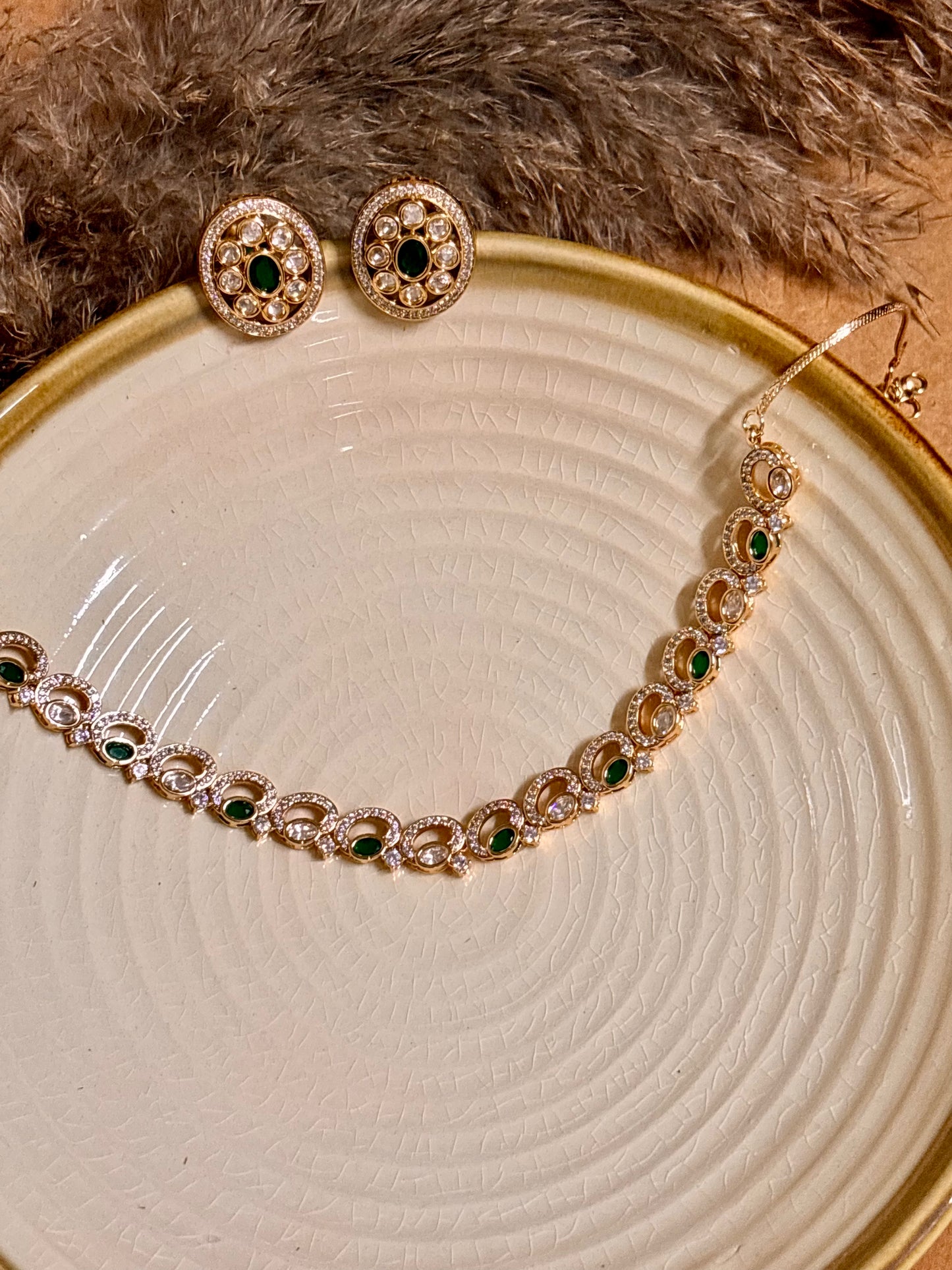 Delicate Emerald Charm Kundan Choker Set