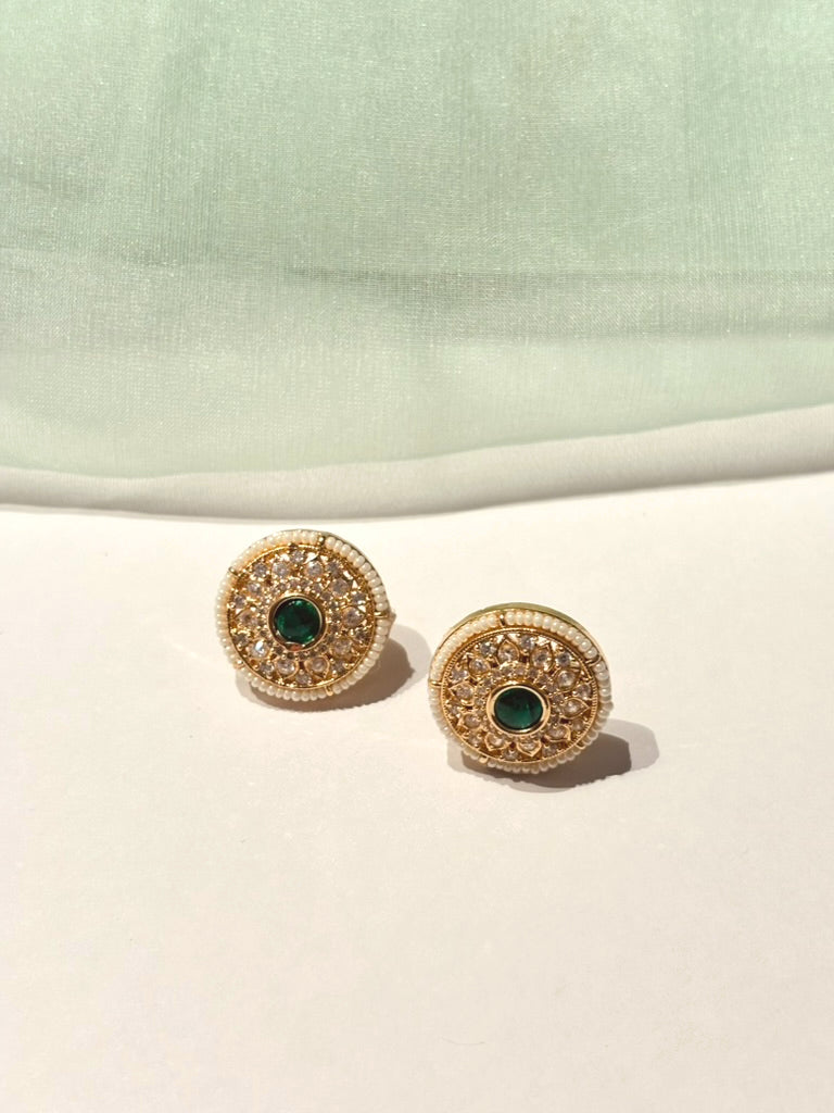 Emernoor studs