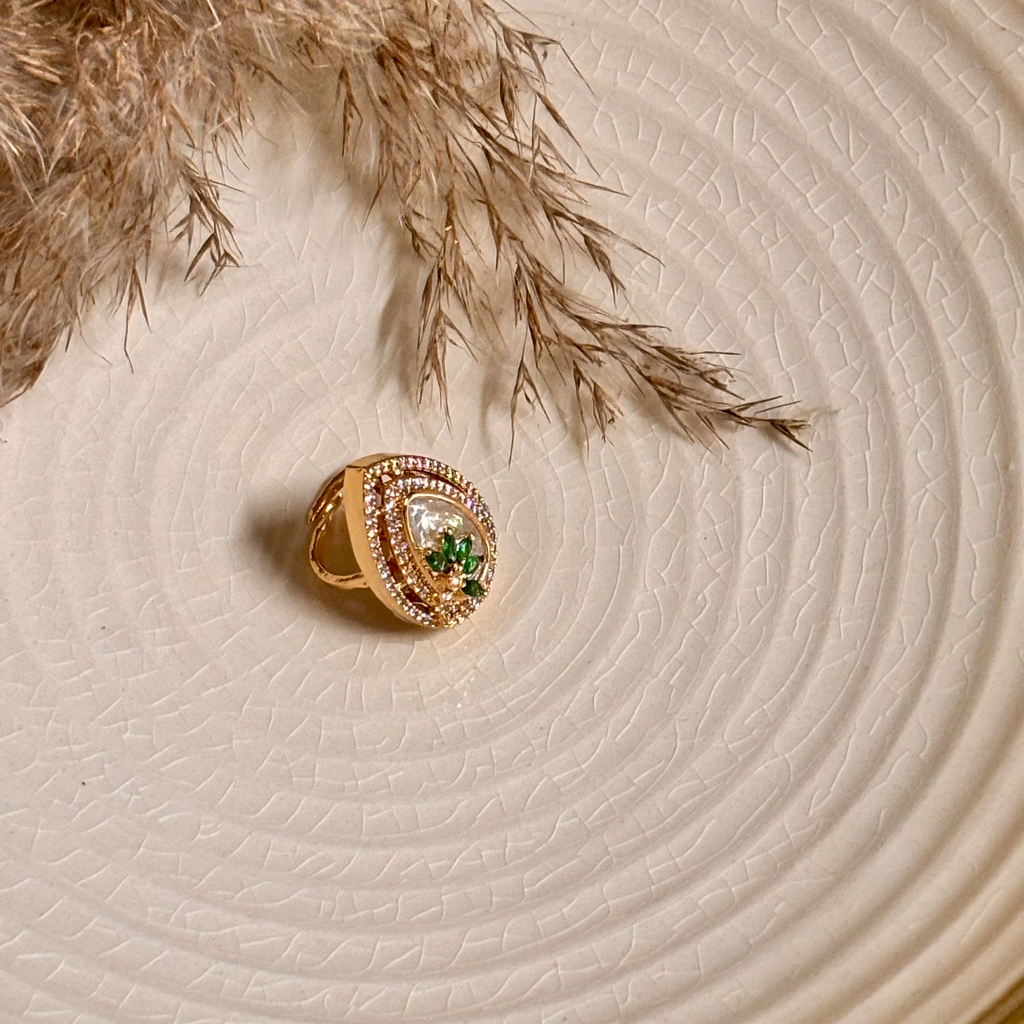 Elegant Forest Kundan Ring