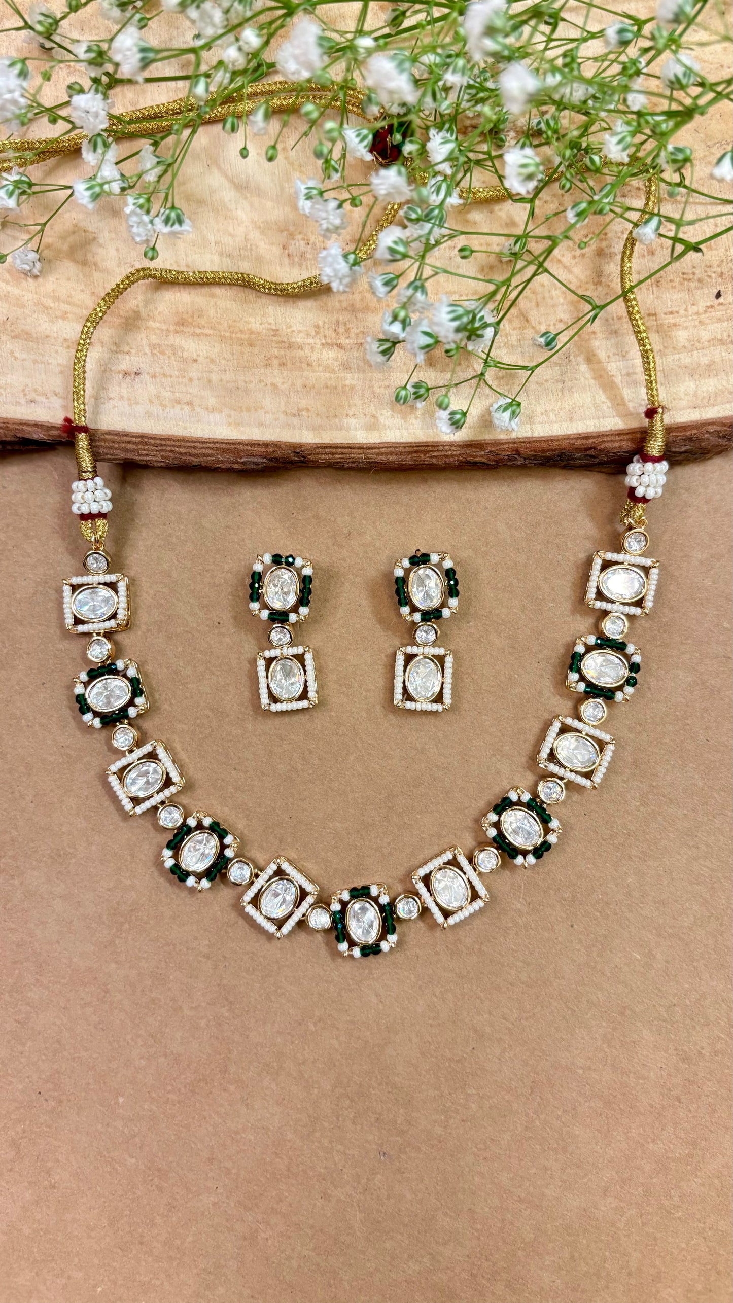 Delicate Jade & White Polki Necklace