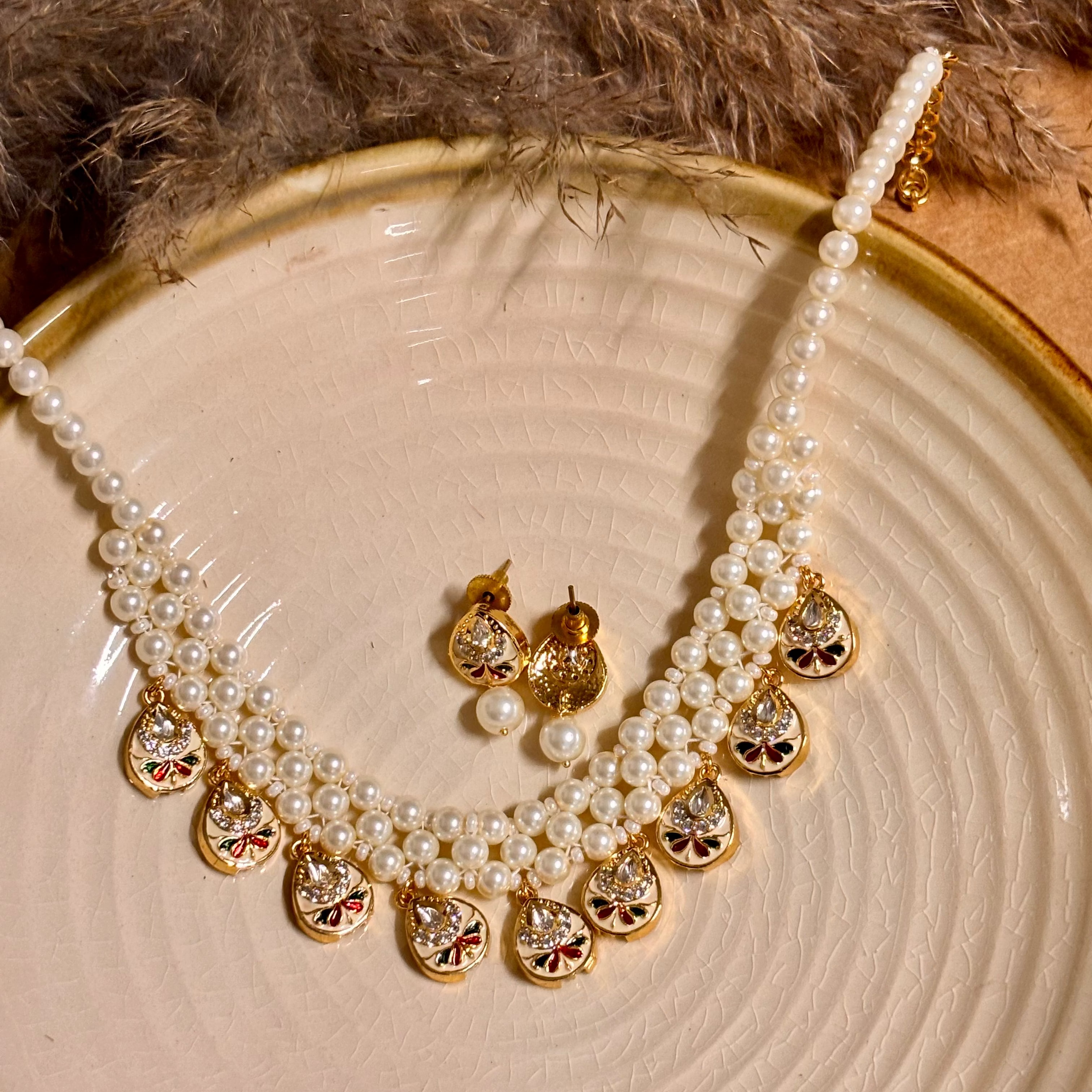 Pearl Dew Drop Choker Set