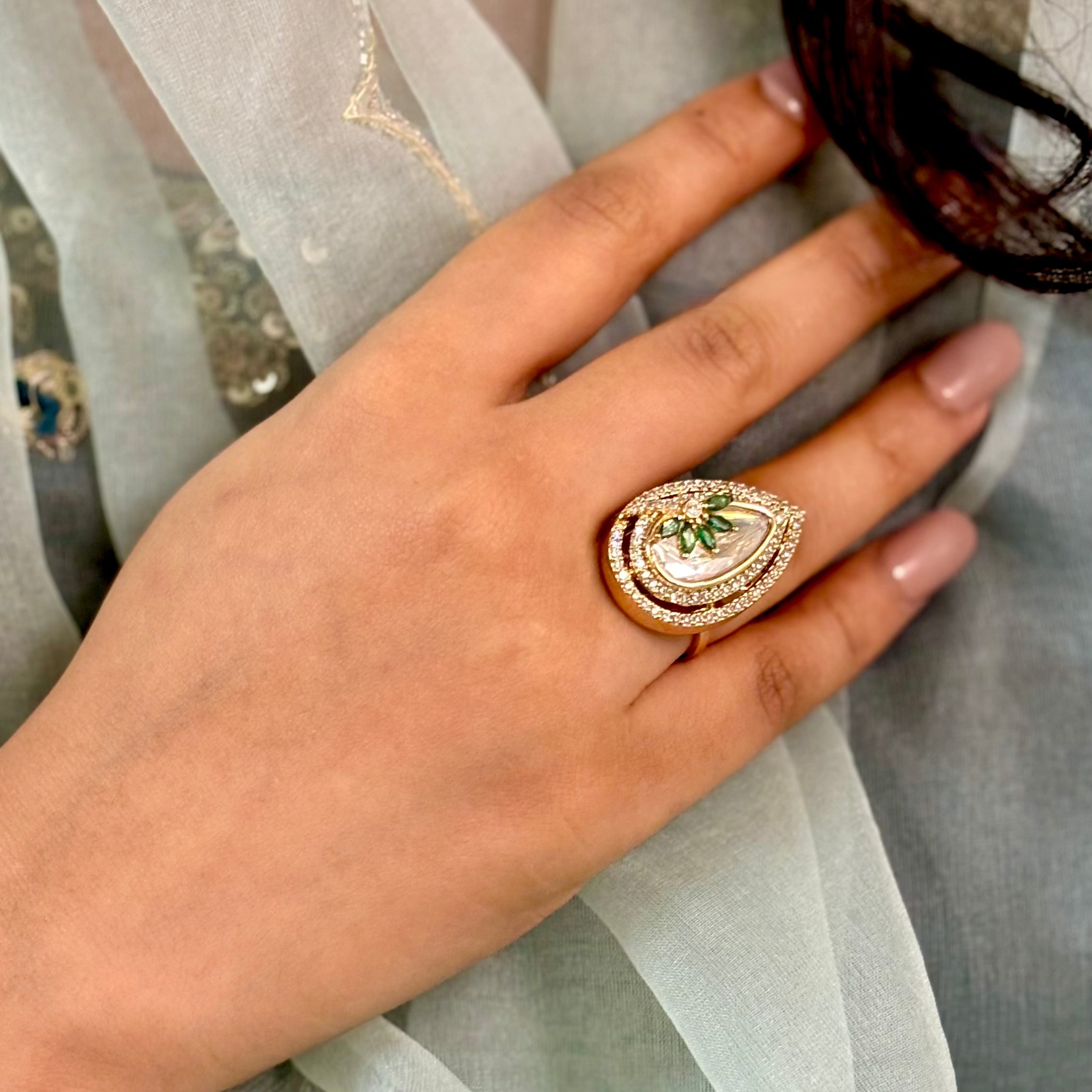 Elegant Forest Kundan Ring