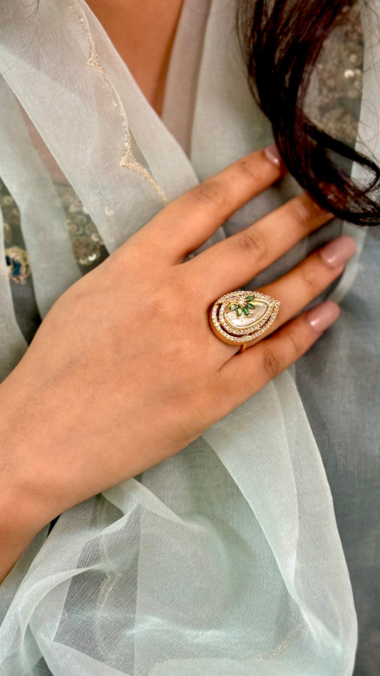 Elegant Forest Kundan Ring