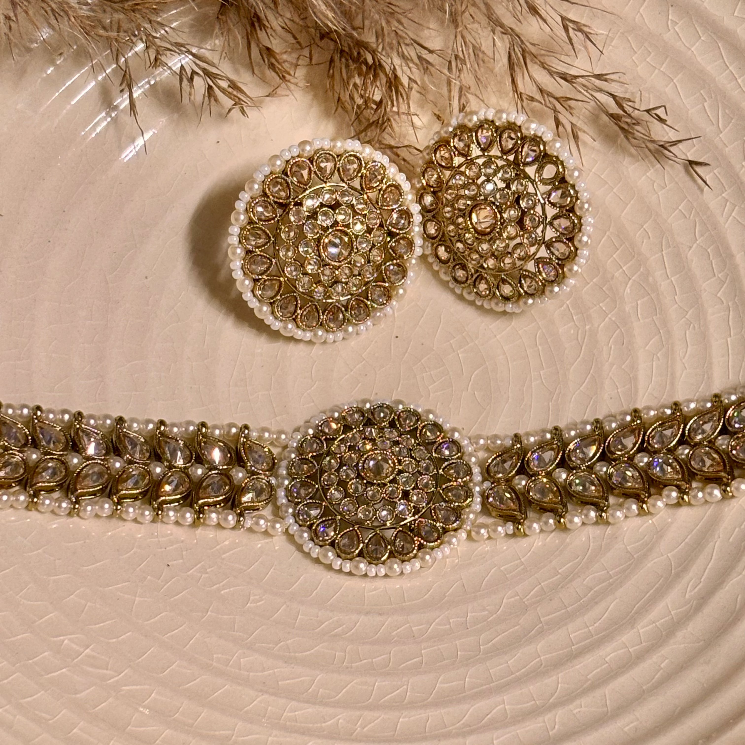 Timeless Beige & Kundan Choker Set with White Beads