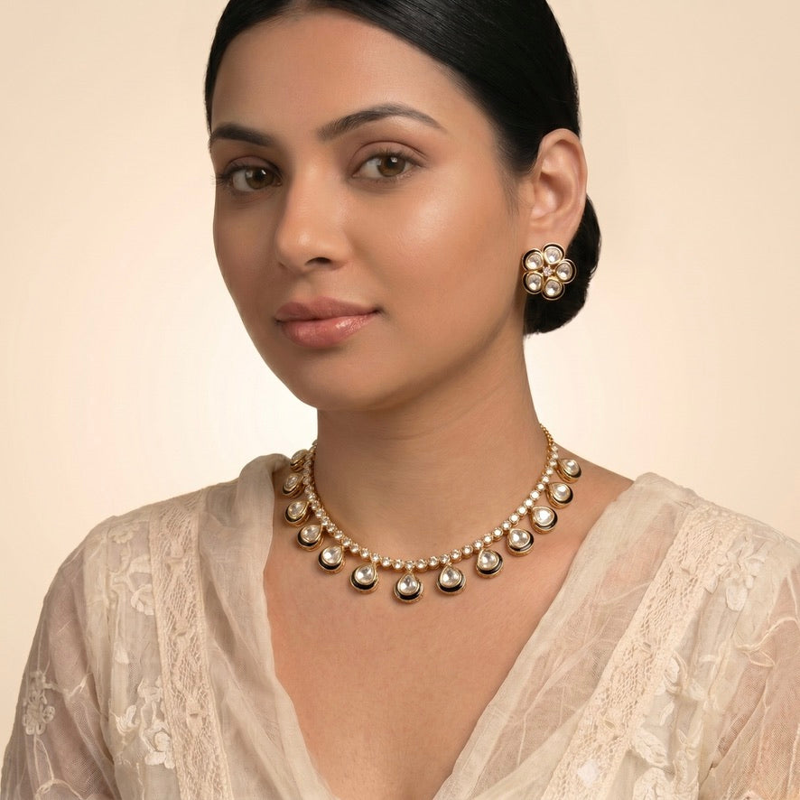 Minimalist Emerald Kundan & Polki Choker Set