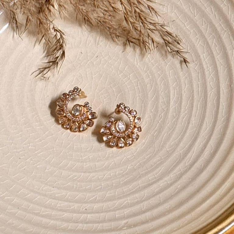 Minimalist Plain Polki Earring