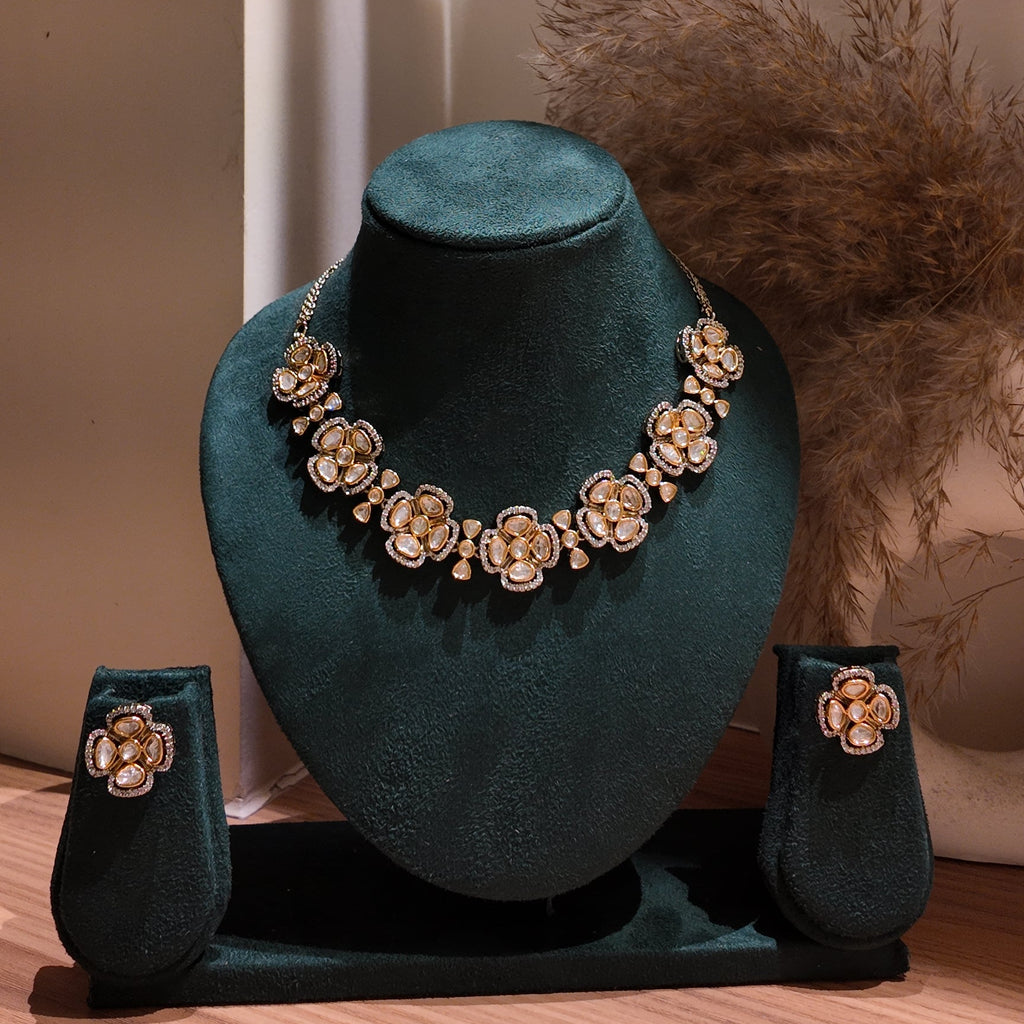 Floral Uncut Polki Necklace Set