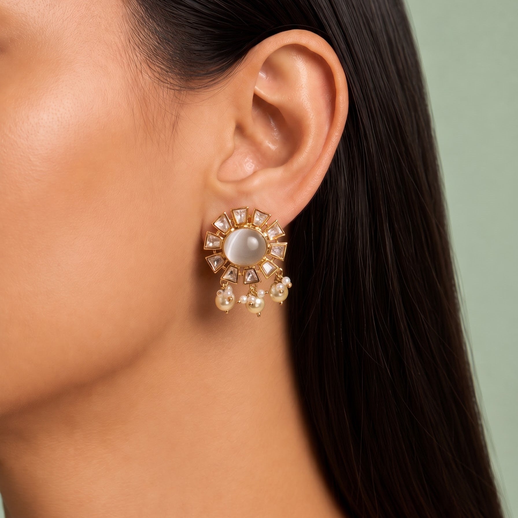 Luminous Pearl & Kundan Studs