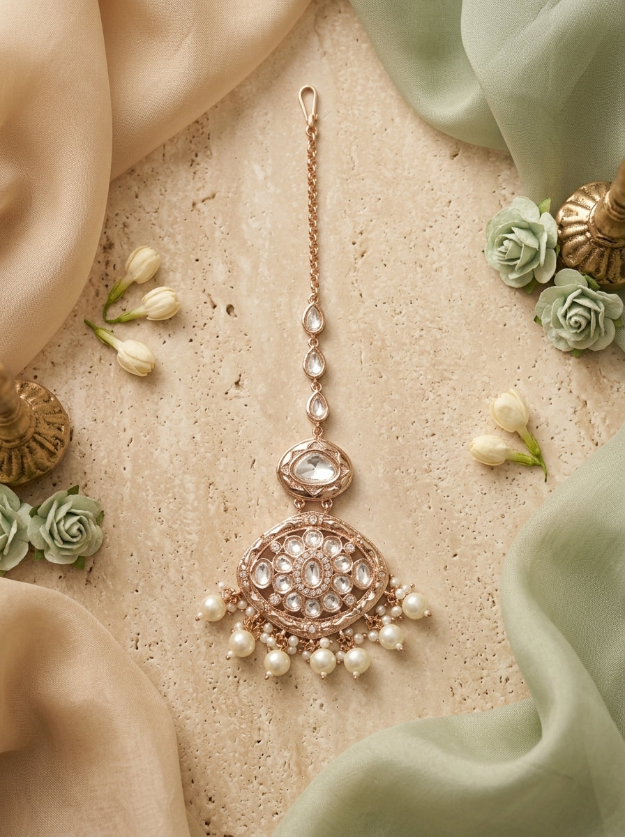 Opulent Charm Polki & Kundan Maang Tikka
