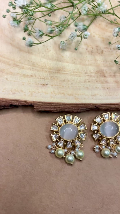 Luminous Pearl & Kundan Studs